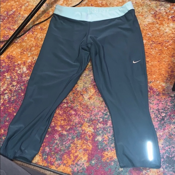 Nike yoga pants